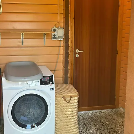 Holiday home Family With Large Garden Near Hesselo Bay Tjorneholm